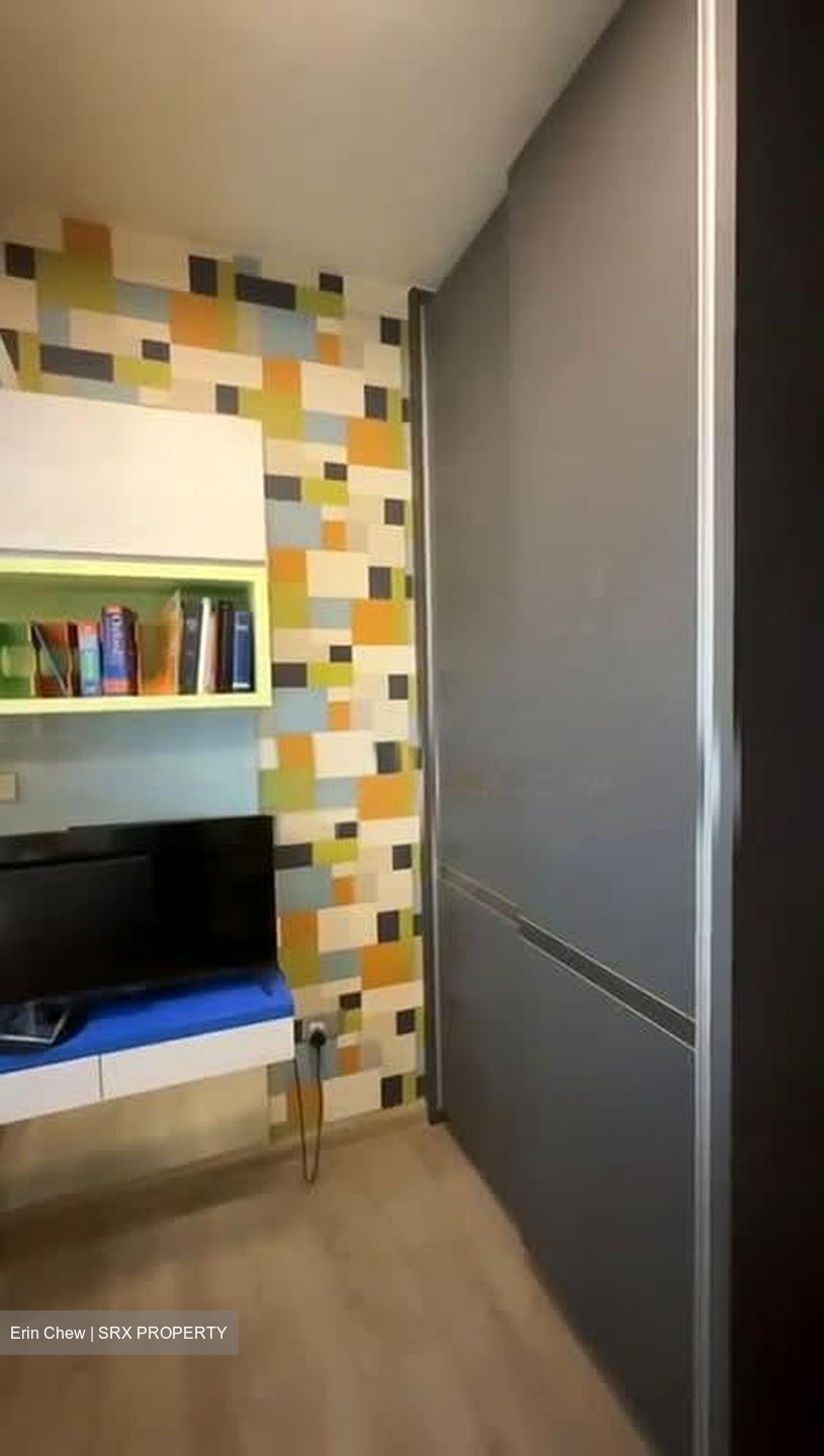 The Palette (D18), Condominium #597053481
